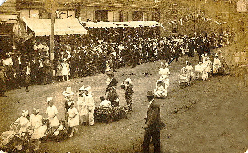 [Street Fair, 1912]