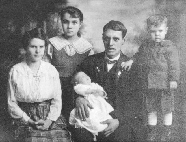 [Walker, Goodman, Ruble, Kruse]