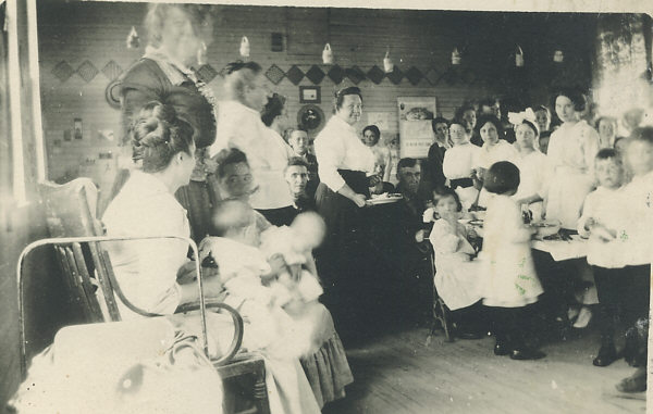 [Nannie and Harold Hudgins]