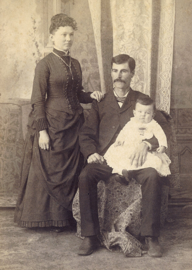 [John and Lizzie Hicks]