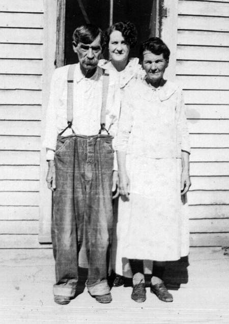 [Sterling, Alice and Hazel Roberts]