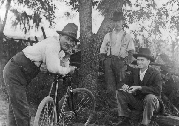 [Hudgins, Mann, Gibeaut]