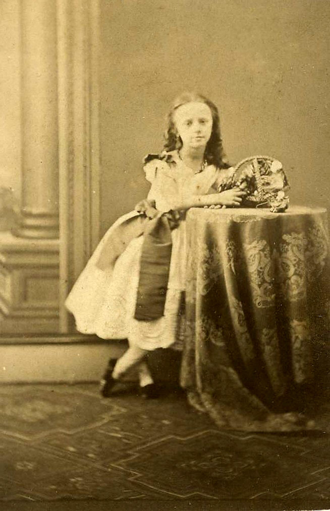 [Old English cousin Jessie, age 6]